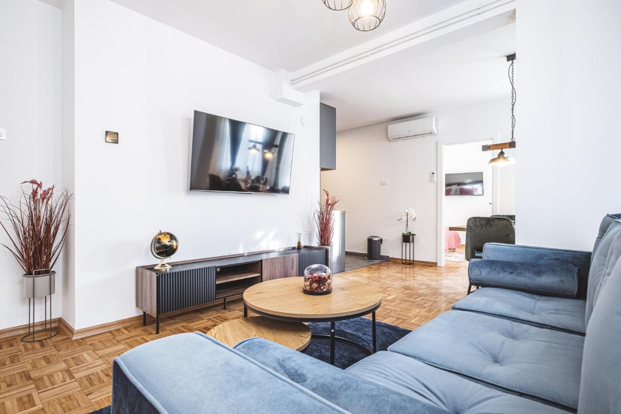 Colors Of Urban - Apartment *